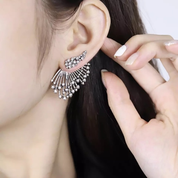 “Deja Vu” Abstract Diamond Unique Gothic/Biker/Punk Rustic Silver AntiqueEarring - Picture 3 of 8